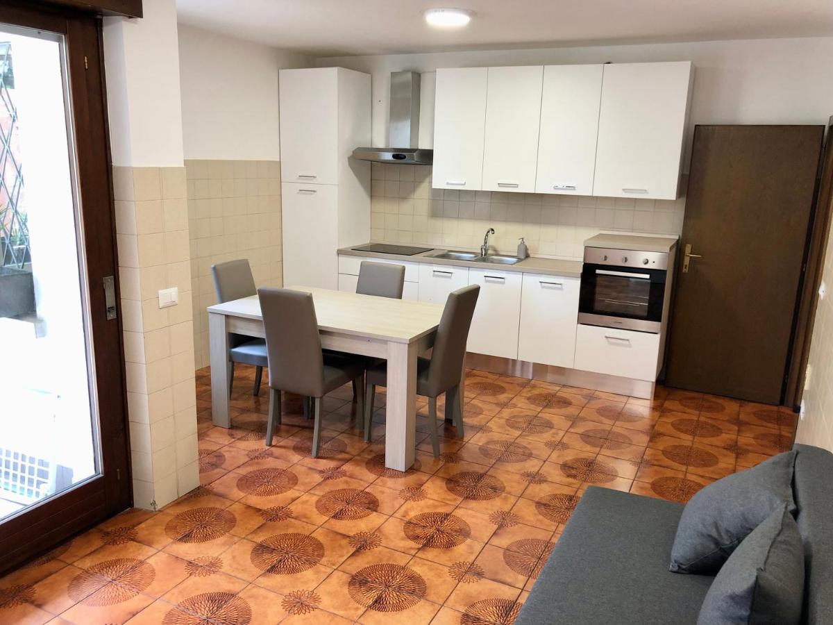 Appartamento Giusy Riva del Garda Ngoại thất bức ảnh